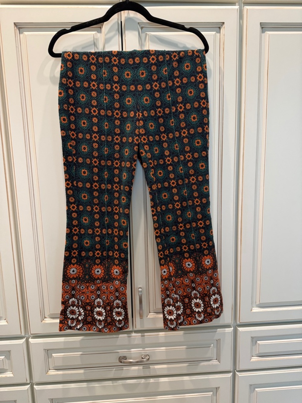 Maeve “The Margot” Green and Orange Funky Patterned Cropped Pants